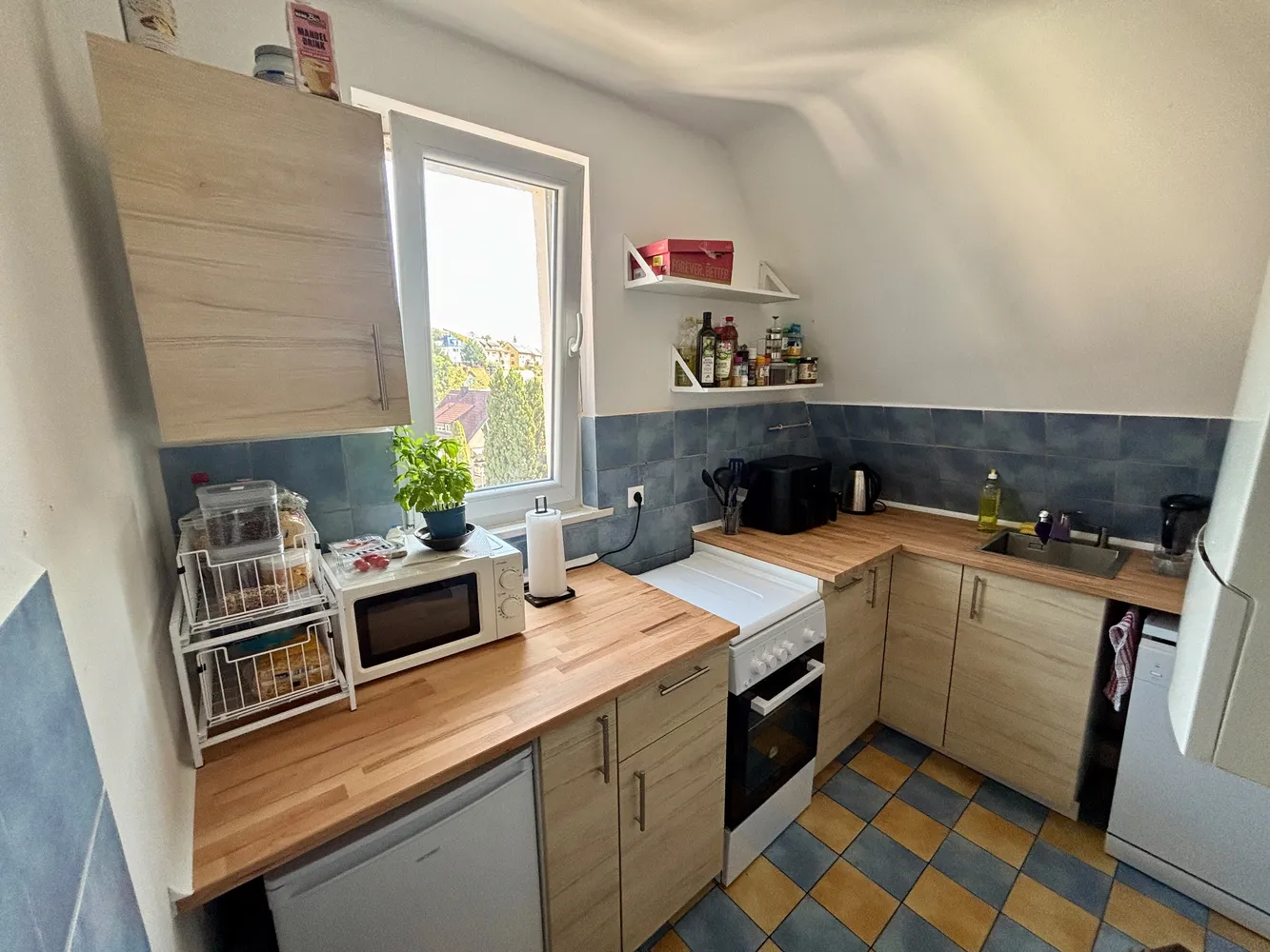 WG-Zimmer mit 15 m² in Stuttgart – Bild 1