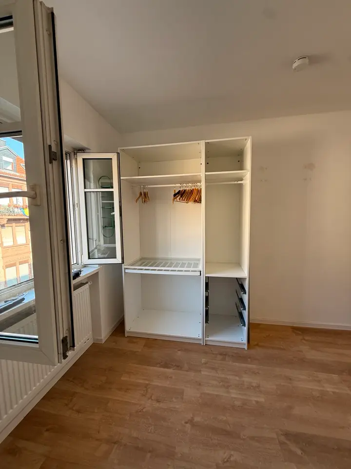 13 Zimmer Wohnung mit 70 m² in Mannheim – Bild 1