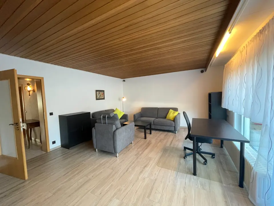WG-Zimmer mit 35 m² in Karlsruhe – Bild 1