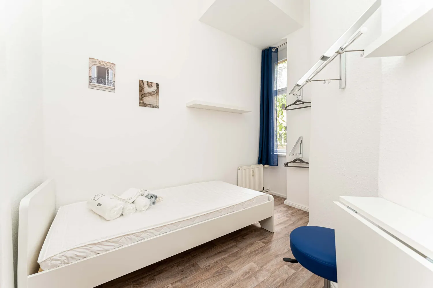 Shared room with 15 m² in Berlin – Photo 2
