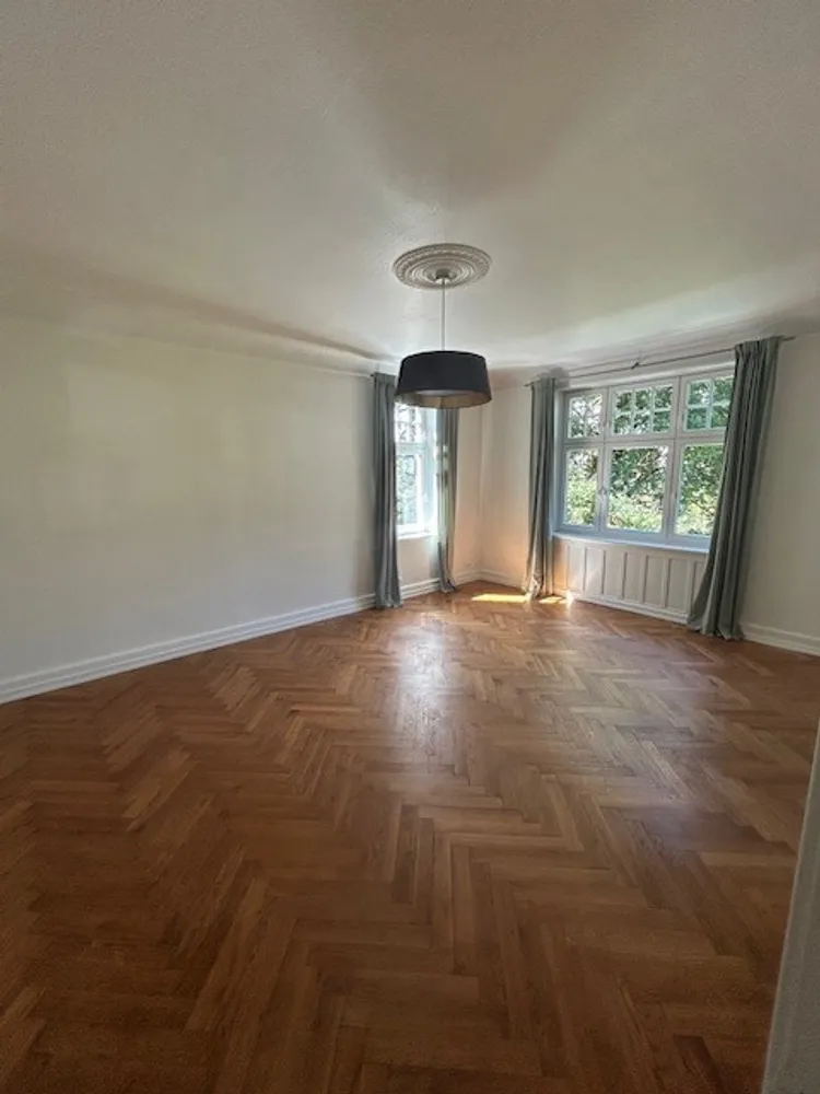 7 Zimmer Wohnung mit 192 m² in Hamburg – Bild 6