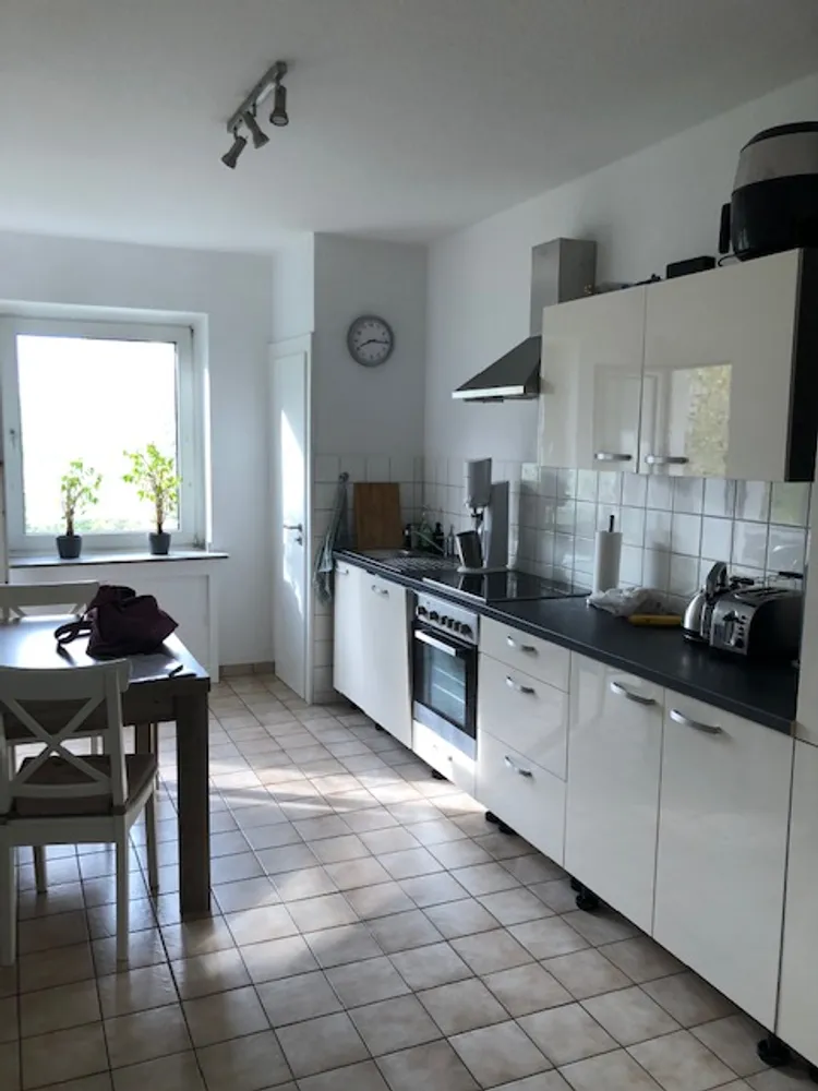 2 Zimmer Wohnung mit 65 m² in Düsseldorf – Bild 4