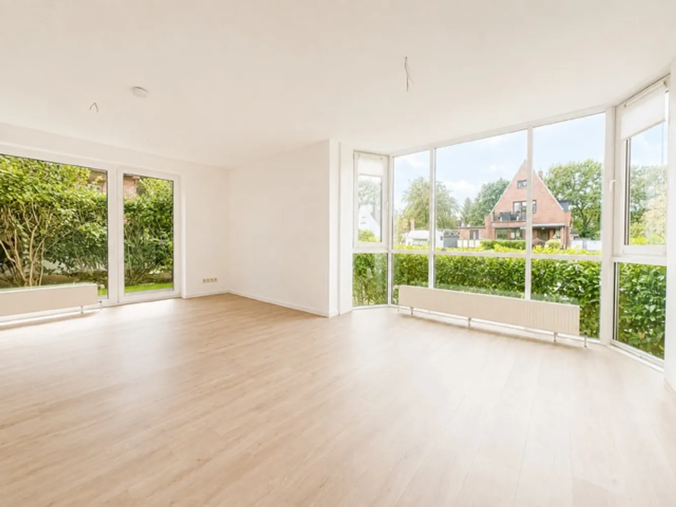 2 Zimmer Wohnung mit 67 m² in Hamburg – Bild 1
