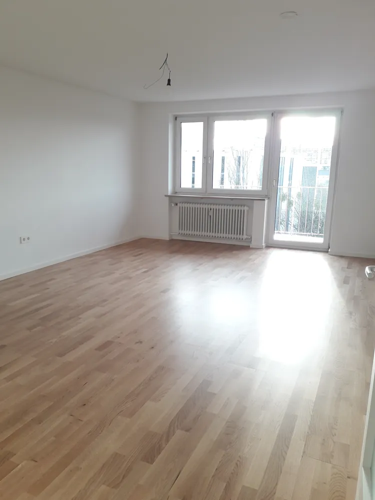 3 Zimmer Wohnung mit 104 m² in München – Bild 1