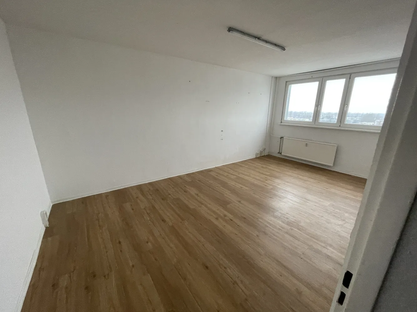 3 Zimmer Wohnung mit 65 m² in Rostock – Bild 2