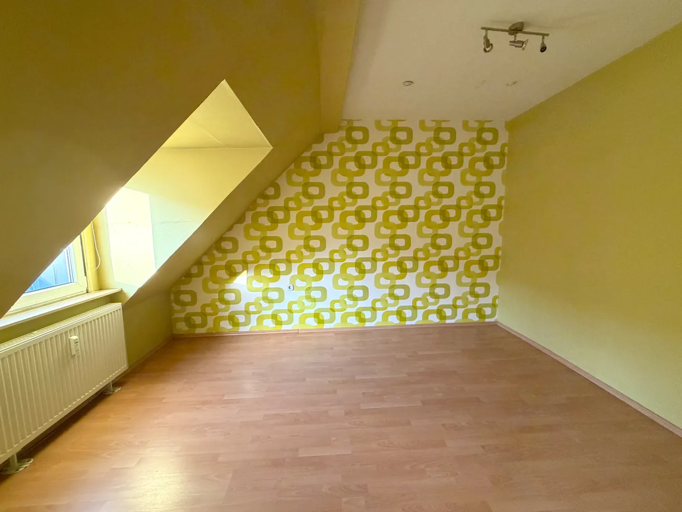 3 room apartment with 55 m² in Duisburg – Photo 6
