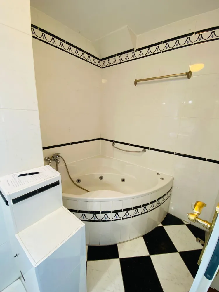 2 room apartment with 60 m² in Munich – Photo 2