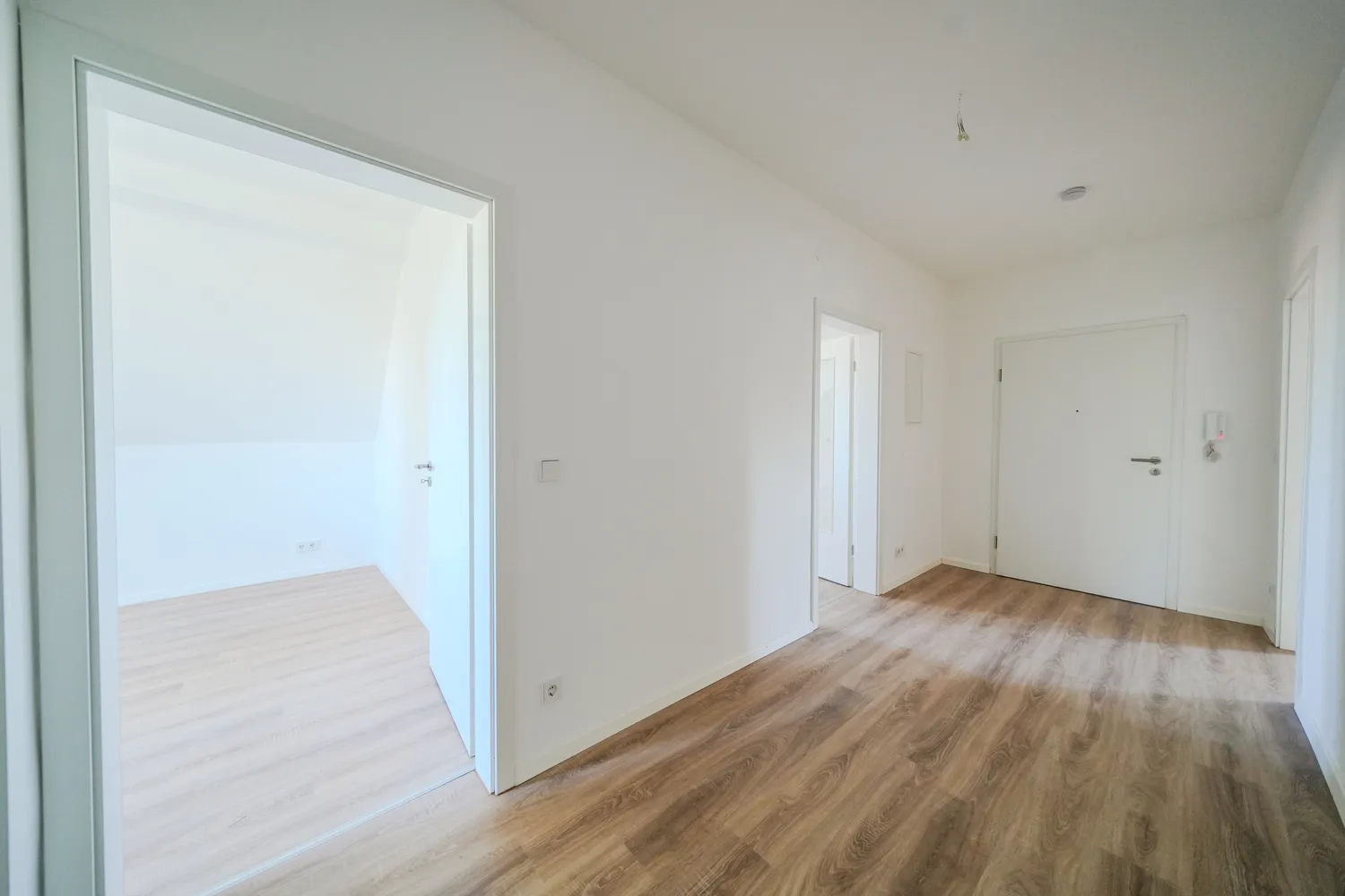 3 Zimmer Wohnung mit 73 m² in Regensburg – Bild 2