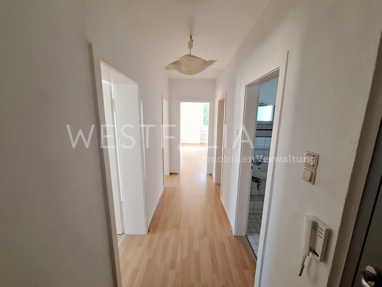 3 Zimmer Wohnung mit 61 m² in Duisburg – Bild 2