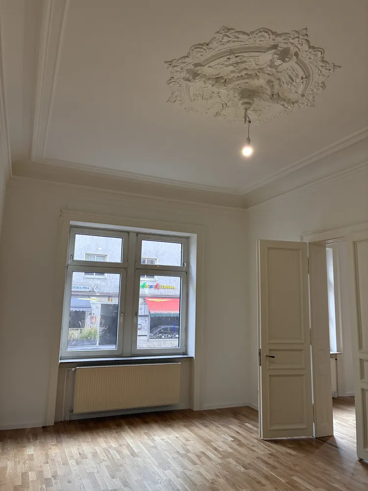 5 Zimmer Wohnung mit 130 m² in Wiesbaden – Bild 2
