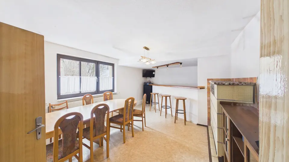 3 Zimmer Wohnung mit 70 m² in Schmalkalden – Bild 3