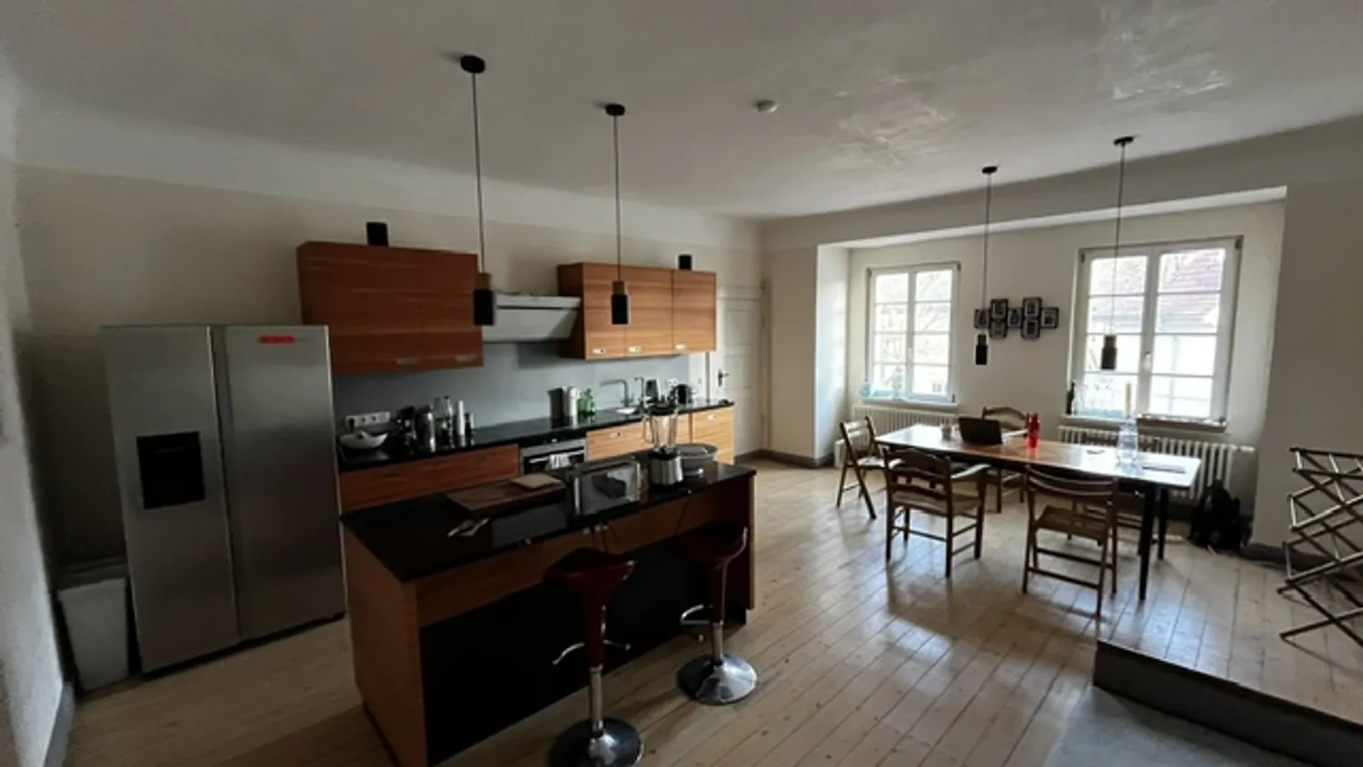 5 Zimmer Wohnung mit 140 m² in Halle (Saale) – Bild 1