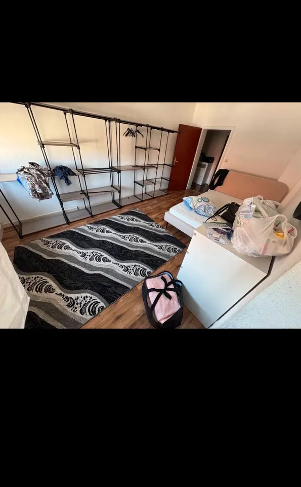 5 Zimmer Wohnung mit 112 m² in Saarbrücken – Bild 1