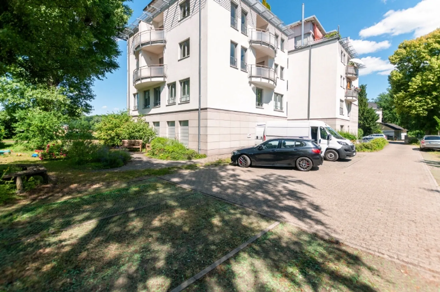 4 Zimmer Wohnung mit 149 m² in Dresden – Bild 6