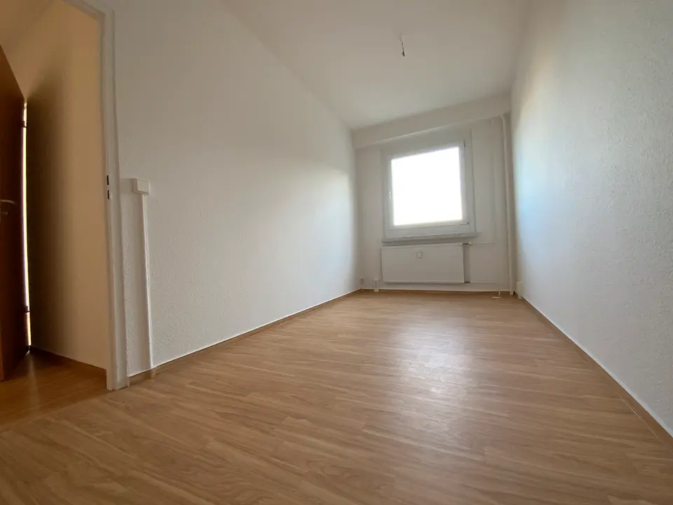 7 Zimmer Wohnung mit 141 m² in Dresden – Bild 4
