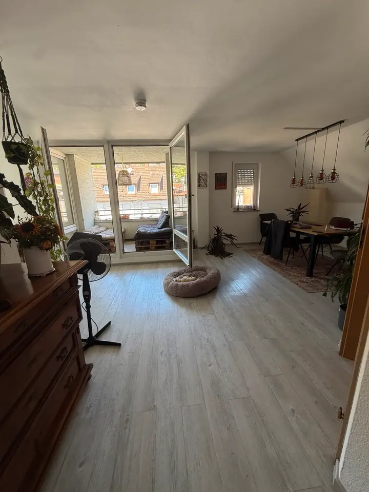 3 Zimmer Wohnung mit 85 m² in Stuttgart – Bild 2
