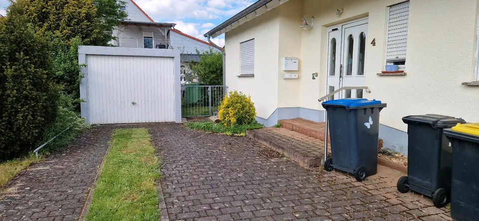 2 Zimmer Haus mit 120 m² in Saarbrücken – Bild 2