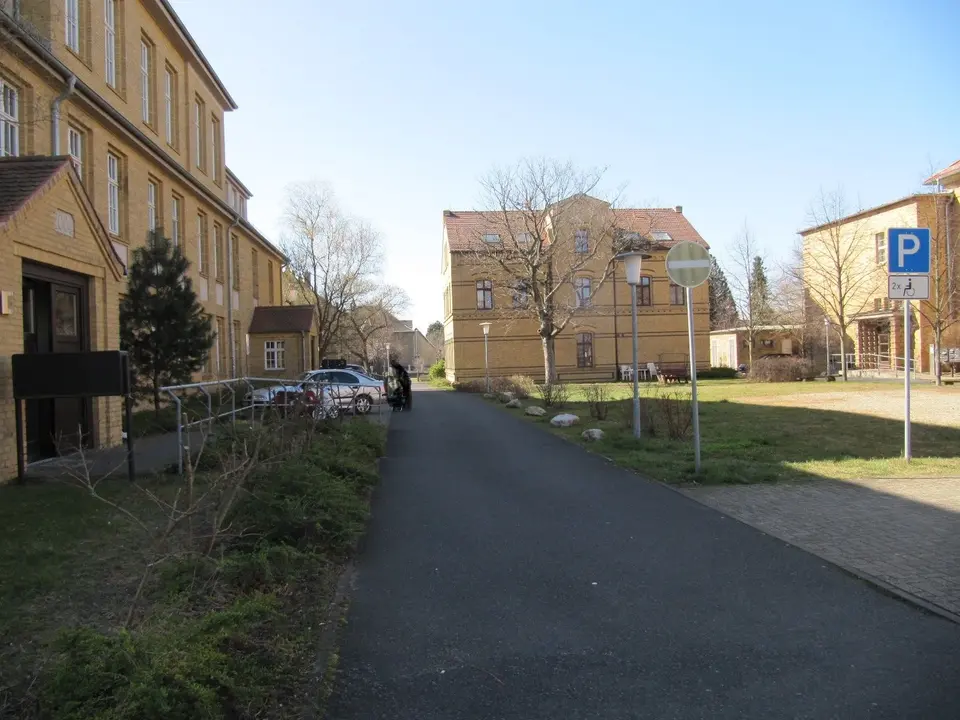 2 Zimmer Wohnung mit 87 m² in Bitterfeld-Wolfen – Bild 9