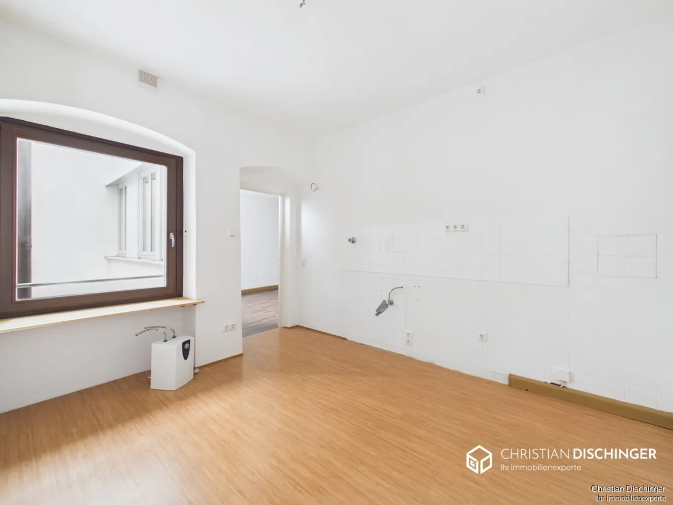 4 Zimmer Wohnung mit 130 m² in Regensburg – Bild 9