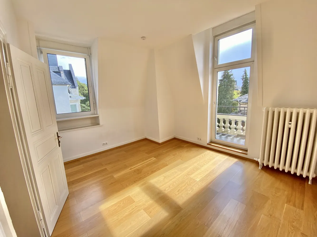 6 Zimmer Wohnung mit 150 m² in Wiesbaden – Bild 8