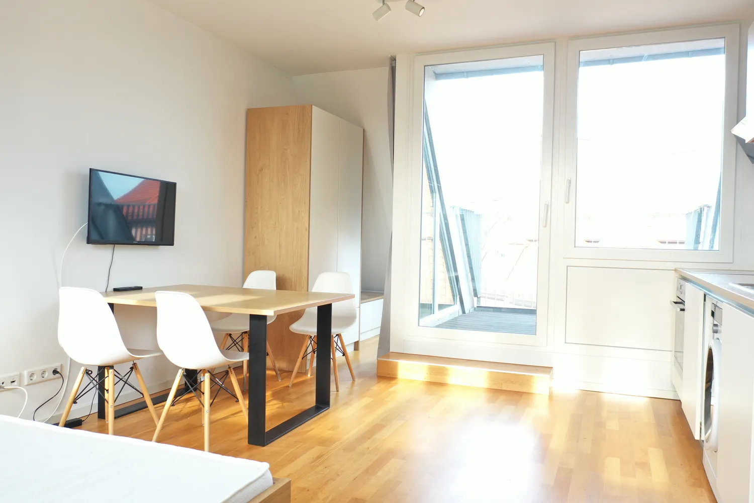 1 room apartment with 40 m² in Munich – Photo 11