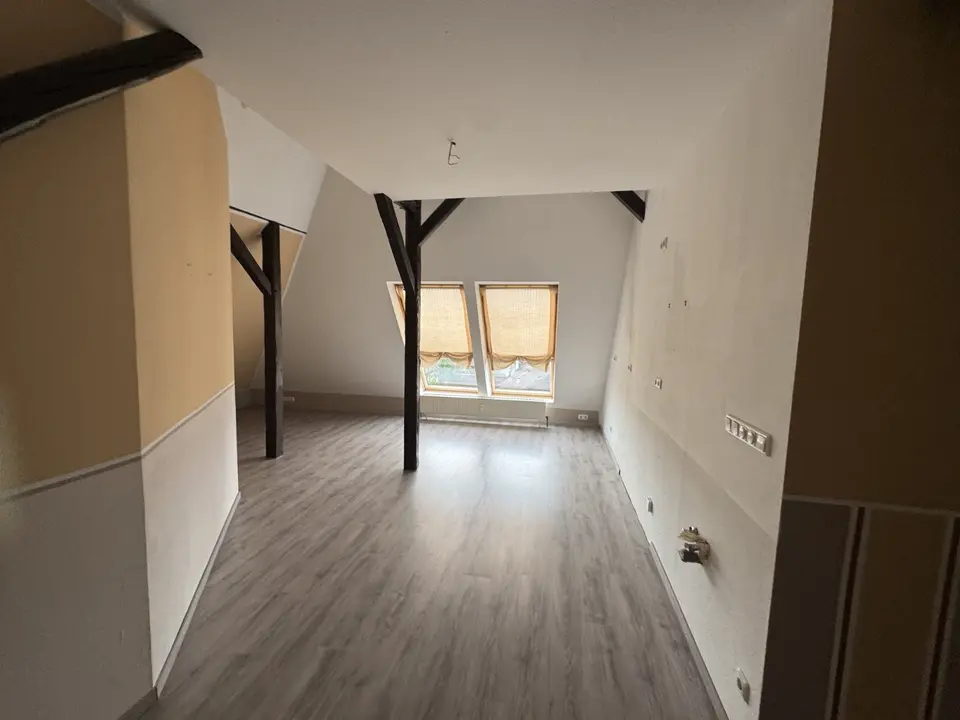 4 Zimmer Wohnung mit 95 m² in Oldenburg – Bild 2