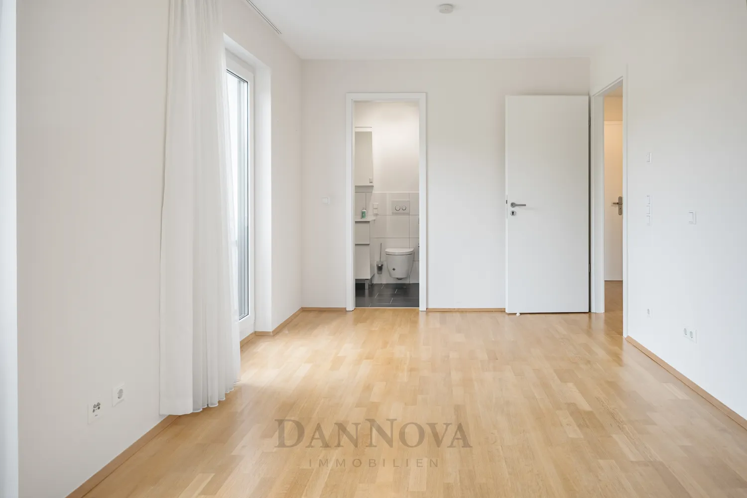4 Zimmer Wohnung mit 106 m² in Frankfurt am Main – Bild 7
