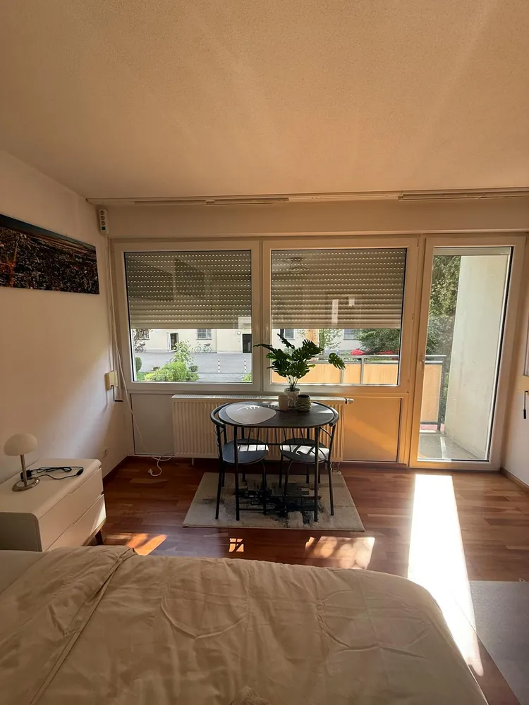 WG-Zimmer mit 17 m² in München – Bild 2