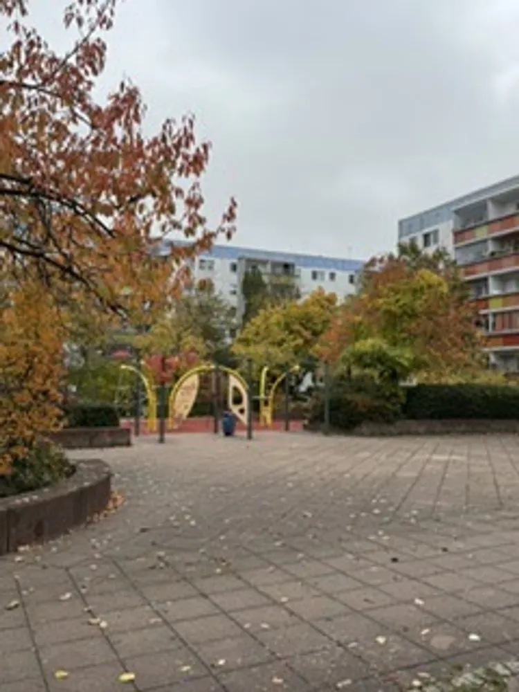 4 room apartment with 76 m² in Berlin – Photo 1