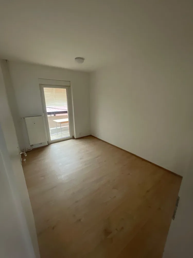 3 Zimmer Wohnung mit 70 m² in Karlsruhe – Bild 4