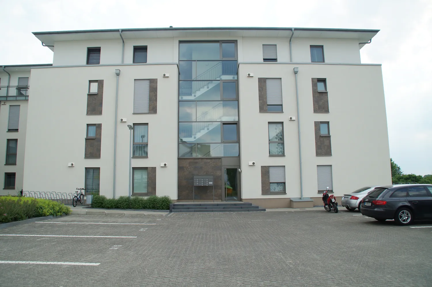 3 Zimmer Wohnung mit 104 m² in Köln – Bild 1