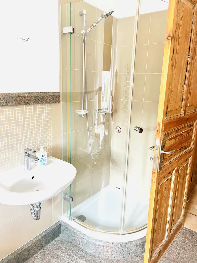 1 Zimmer Wohnung mit 61 m² in Schwerin – Bild 4