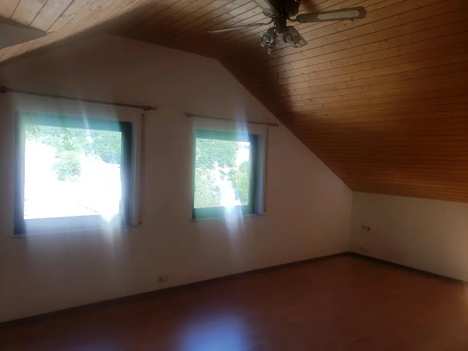 3 Zimmer Wohnung mit 87 m² in Euskirchen – Bild 2