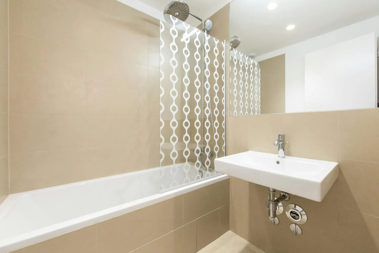 Shared room with 13 m² in Berlin – Photo 6