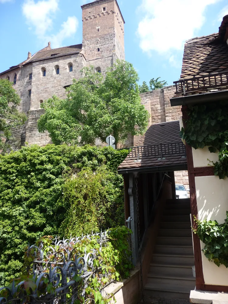 1 Zimmer Wohnung mit 53 m² in Nürnberg – Bild 11