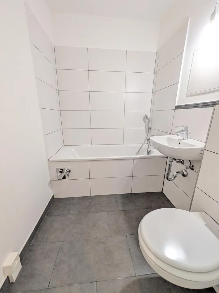 4 Zimmer Wohnung mit 68 m² in Halle (Saale) – Bild 9