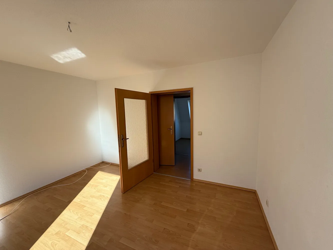 2 Zimmer Wohnung mit 48 m² in Greiz – Bild 3