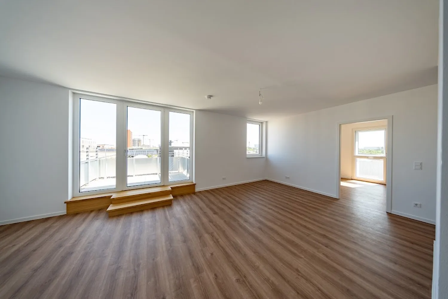 5 Zimmer Wohnung mit 118 m² in Berlin – Bild 3