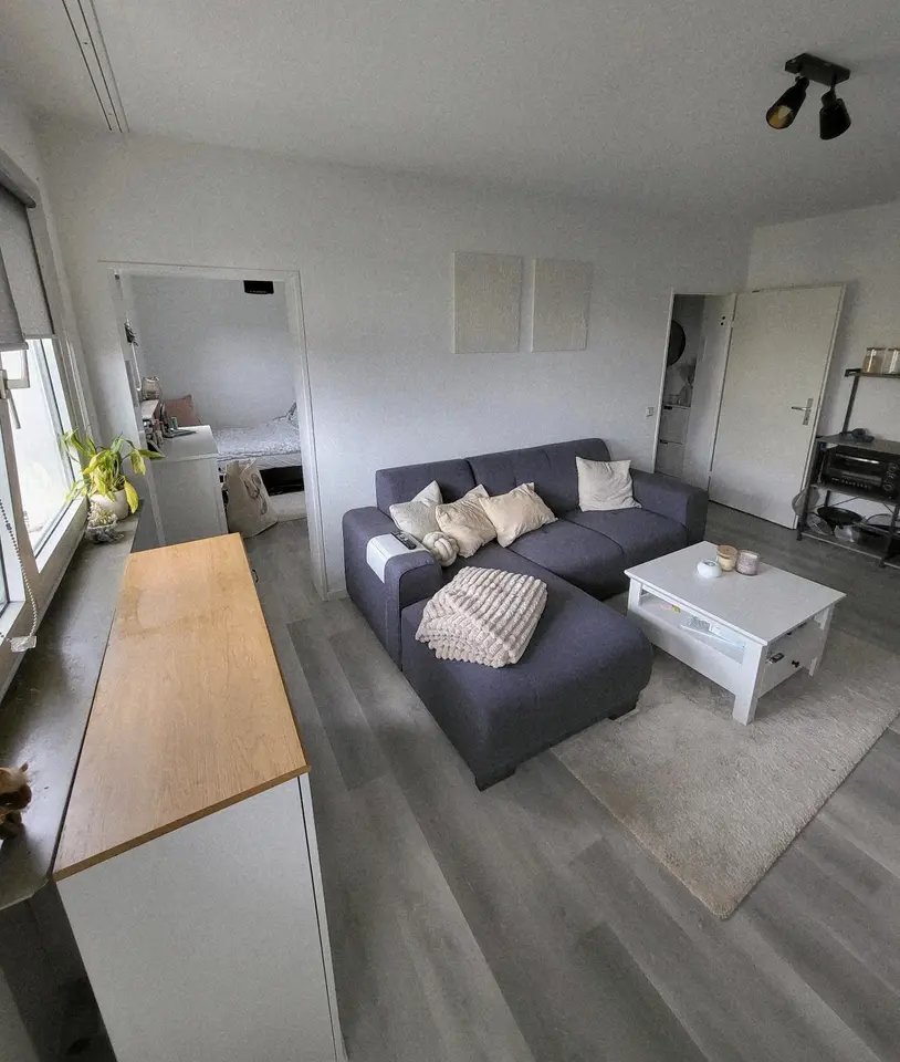 2 Zimmer Wohnung mit 38 m² in Bergisch Gladbach – Bild 1