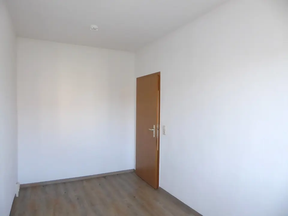 3 Zimmer Wohnung mit 59 m² in Saalfeld/Saale – Bild 8