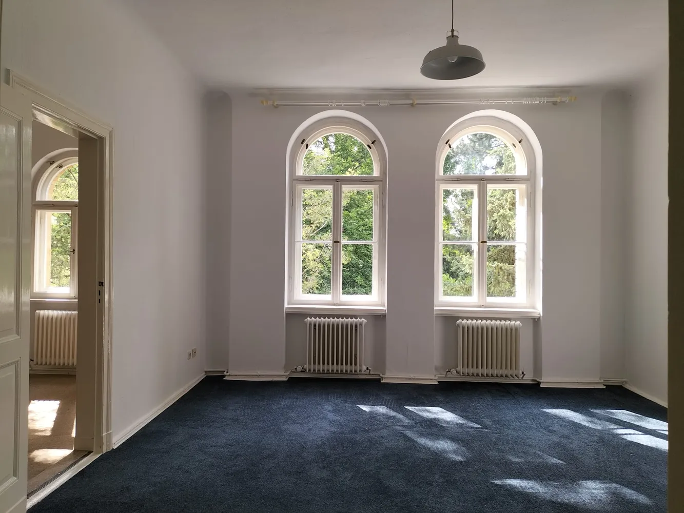 12 room house with 350 m² in Berlin – Photo 6
