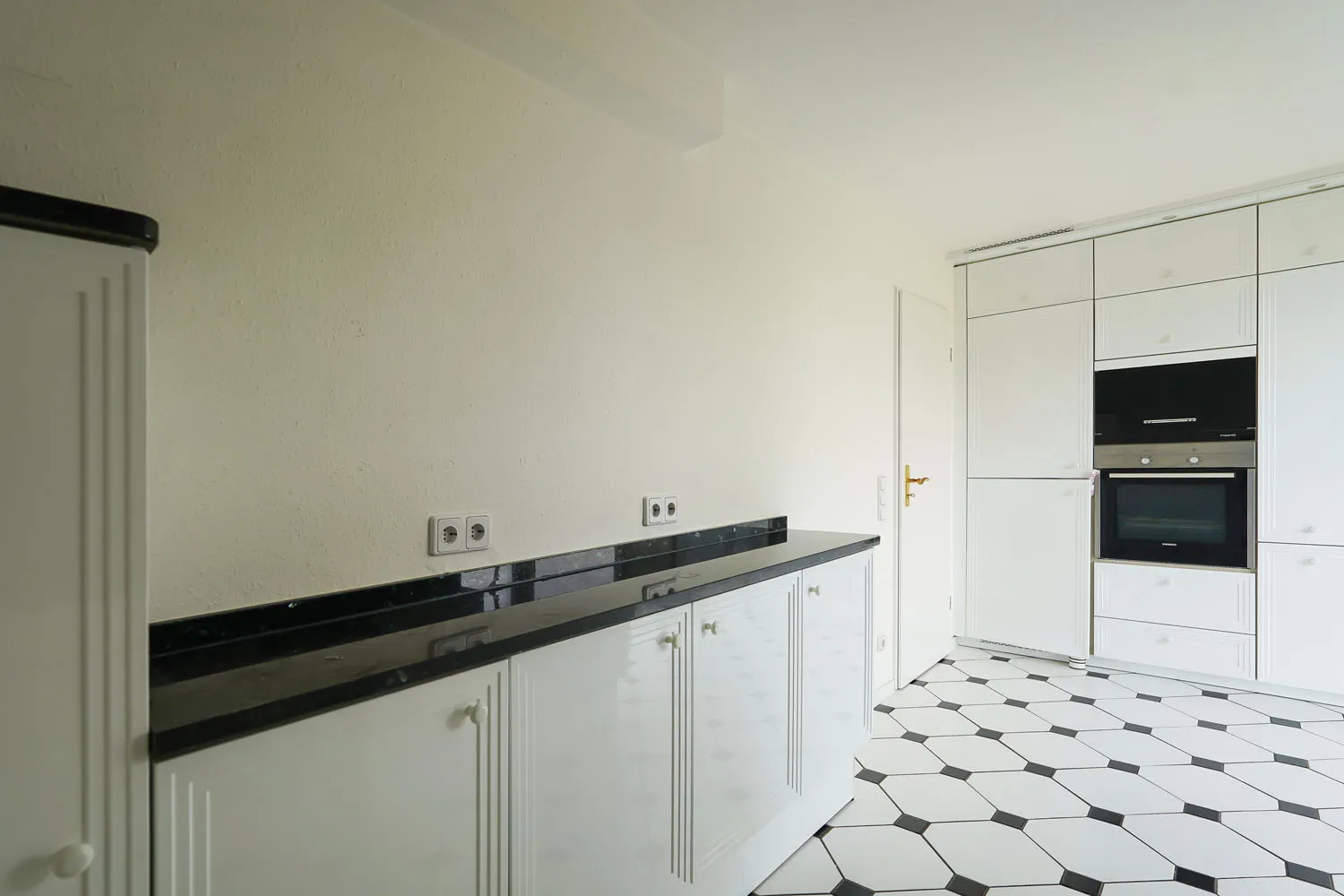 3 Zimmer Wohnung mit 109 m² in Düsseldorf – Bild 11