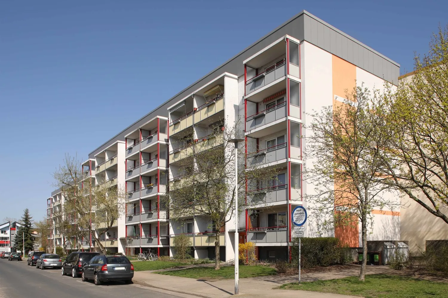 2 room apartment with 48 m² in Neubrandenburg – Photo 1
