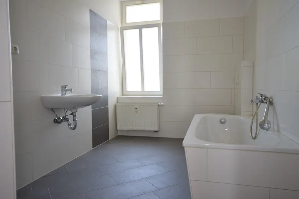 4 Zimmer Wohnung mit 114 m² in Chemnitz – Bild 4