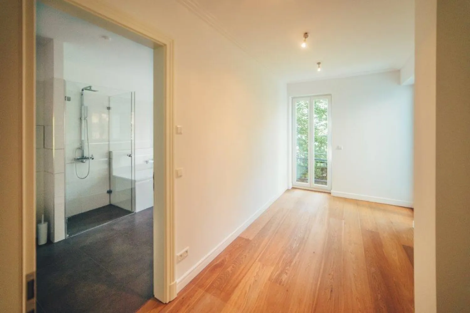 4 Zimmer Wohnung mit 150 m² in Berlin – Bild 4