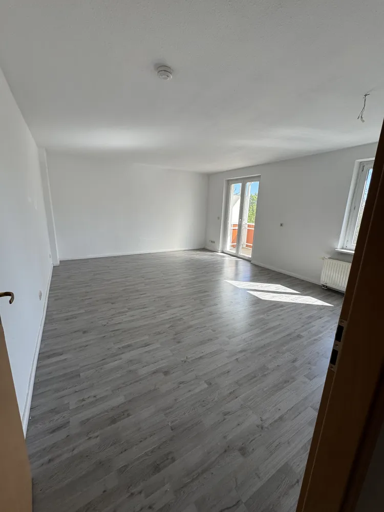 2 room apartment with 80 m² in Magdeburg – Photo 11