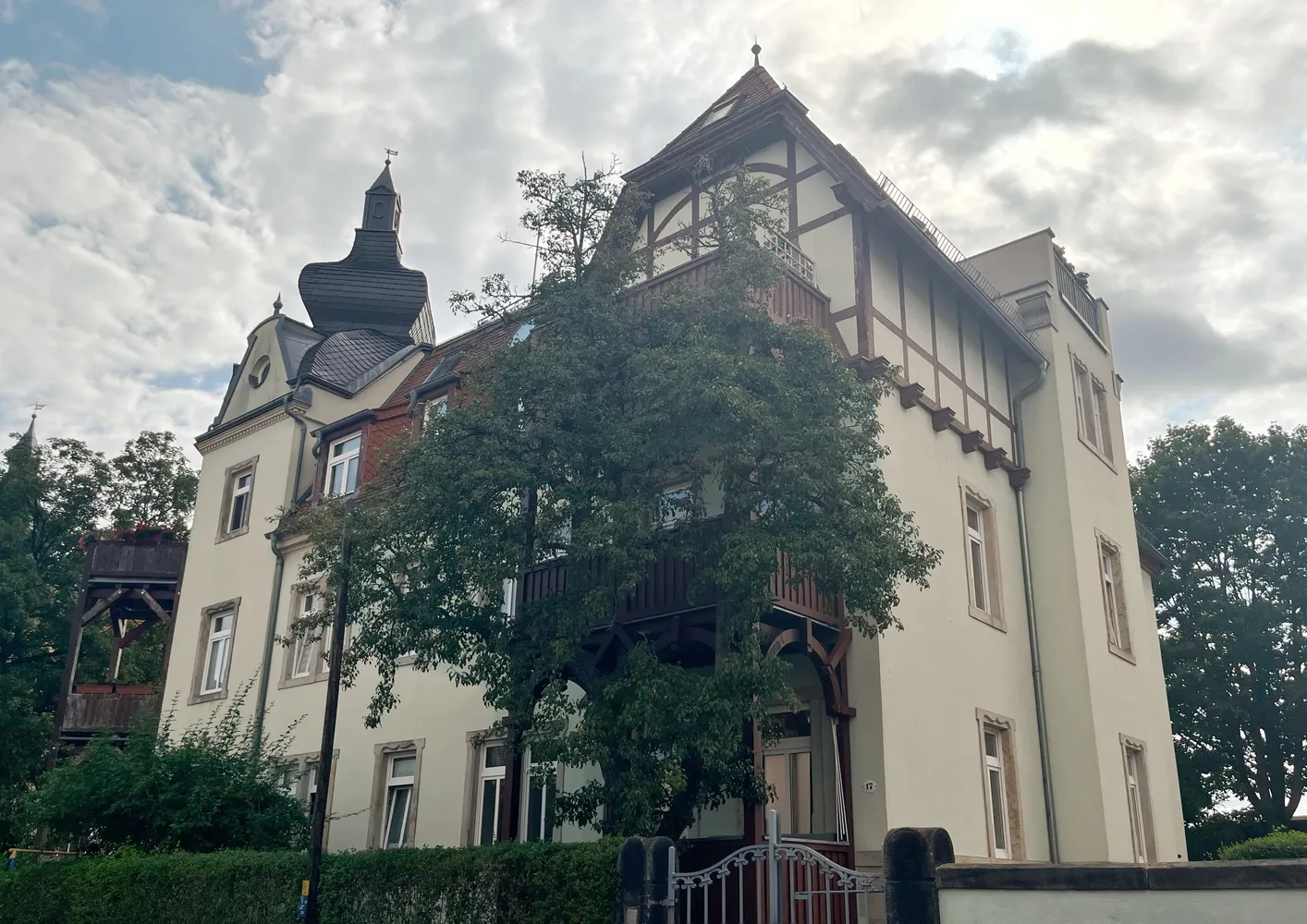 2 Zimmer Wohnung mit 65 m² in Dresden – Bild 12