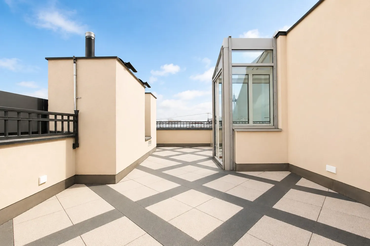 4 Zimmer Wohnung mit 152 m² in Berlin – Bild 12