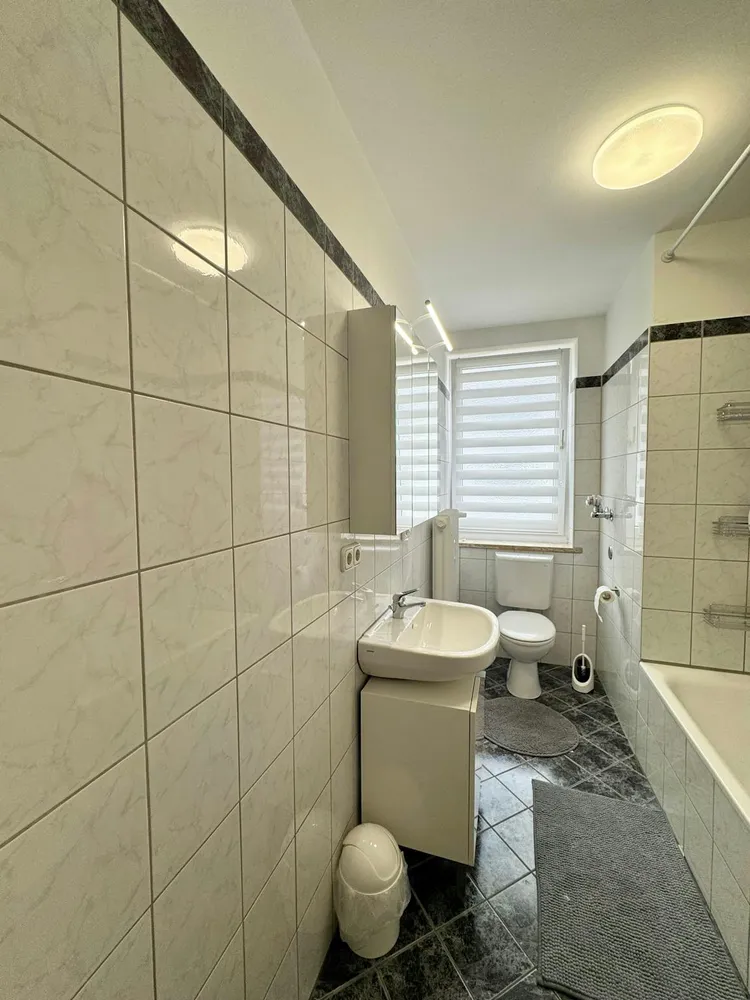 WG-Zimmer mit 28 m² in Augsburg – Bild 8
