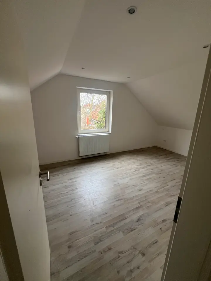 3 Zimmer Wohnung mit 100 m² in Uelzen – Bild 1